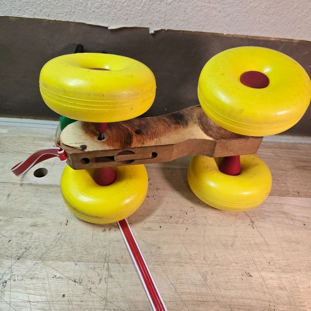 Vintage Fisher Price 1964 Wobbles #130 PULL TOY Puppy Dog, Working